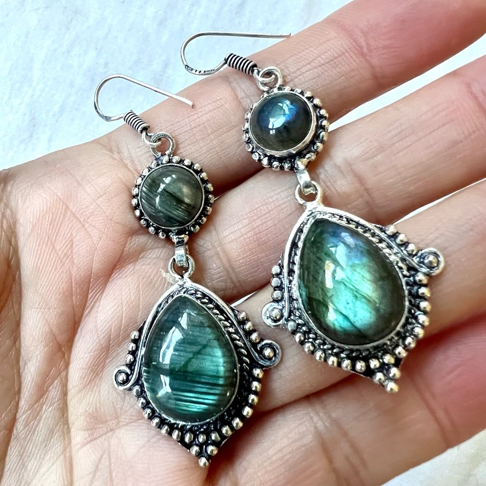 925 Flashy Flash Labradorite Dangle Earrings - image 1